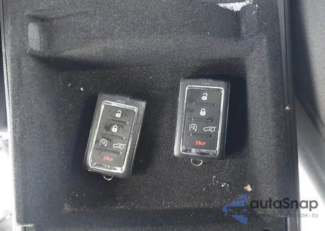 2023 Jeep Grand Cherokee Limited 4X4 from USA, damaged, VIN 1C4RJHBGXPC643171